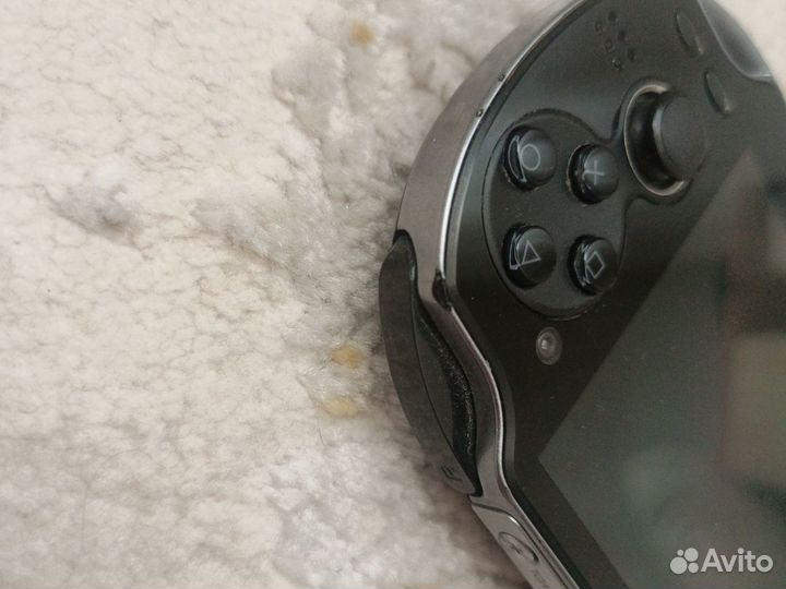 PlayStation Vita прошитая 3gb