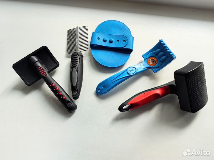 Расческа для кошек чесалка пуходёрка для собак