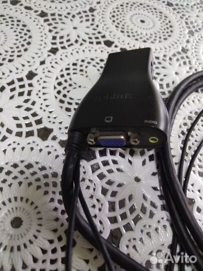 KVM-переключатель D-Link KVM-221