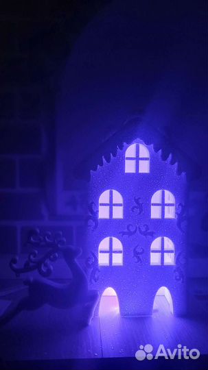 Домик из пенопласта