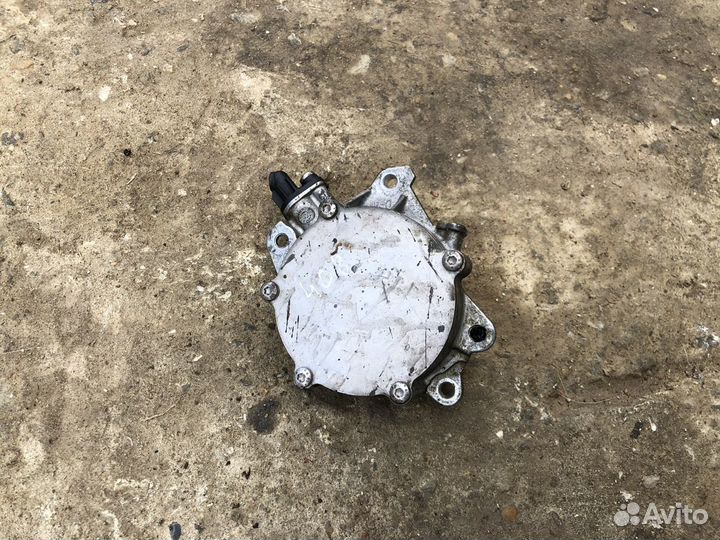 Вакуумный насос Peugeot 308