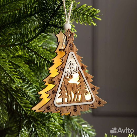 Ёлочное украшение из дерева, батарейки в комплекте