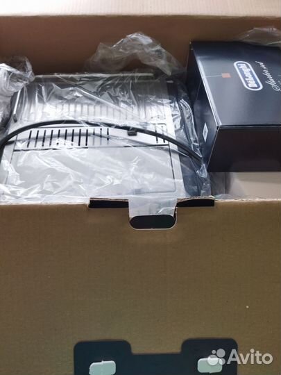 Кофемашина автоматическая delonghi