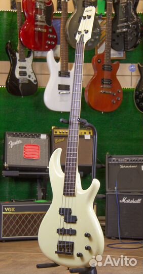 Бас гитары Aria Pro II