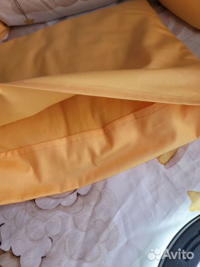 Бортики в кроватку