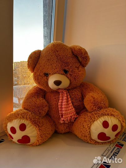 Плюшевый медведь 60 см