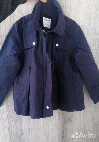 Ветровка для девочки