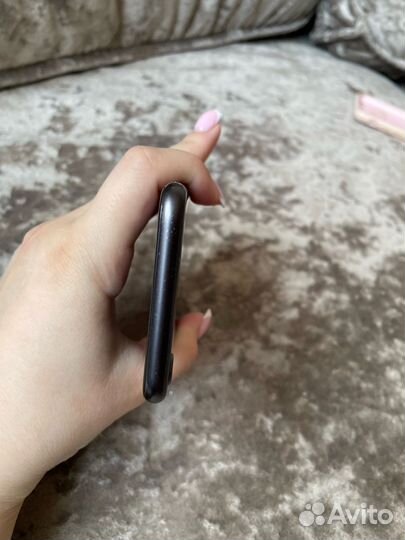 iPhone 8, 64 ГБ