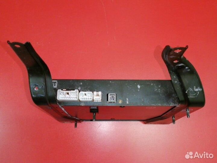 Блок управления навигацией Toyota Land Cruiser