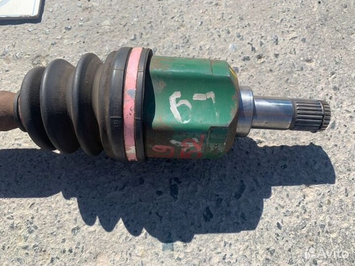 Привод правый Mitsubishi Lancer 9 седан 1 2006