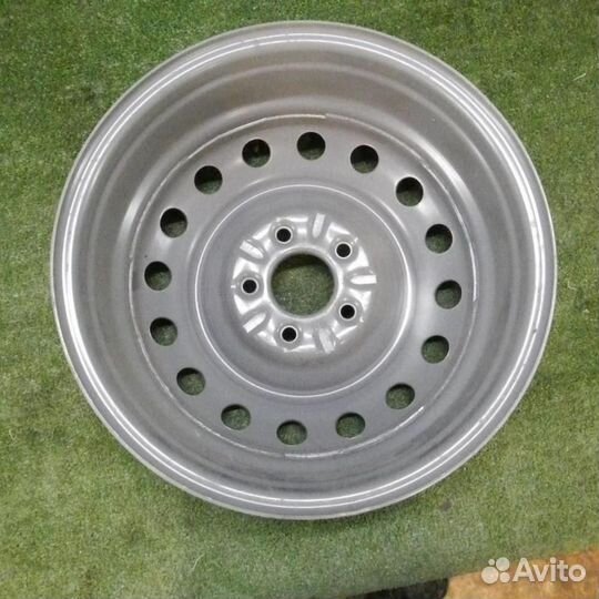 Диск штампованный R16