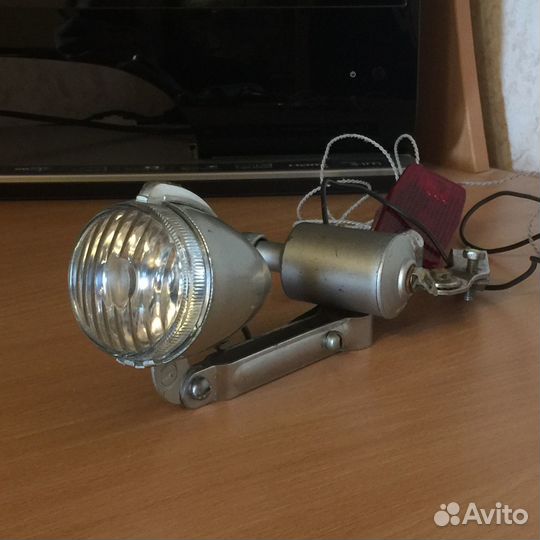 Ретро вело-фара и динамо-генератор СССР