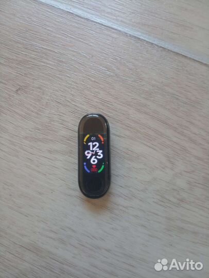 Фитнес браслет