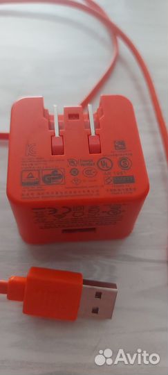 Оригинальная зарядка jbl
