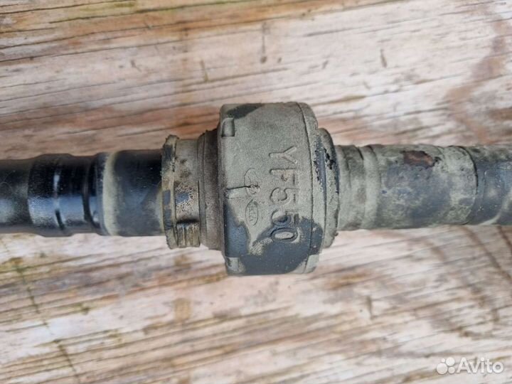 Полуось привода (левый наружний шрус)