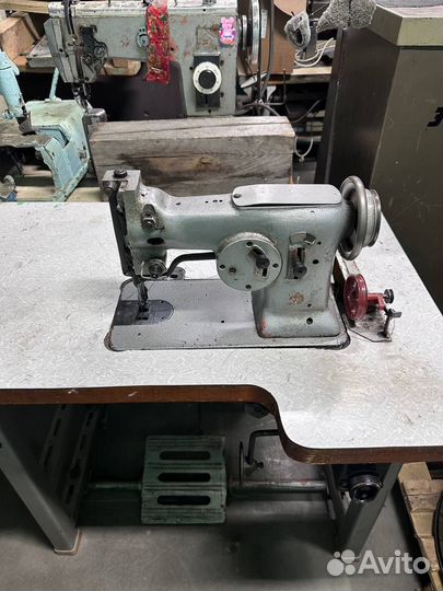 Машинка швейная зиг-заг 26 класс