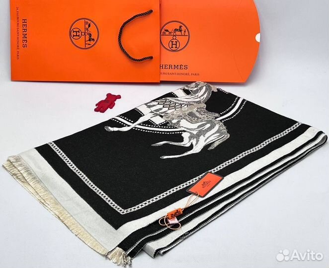 Hermes палантин