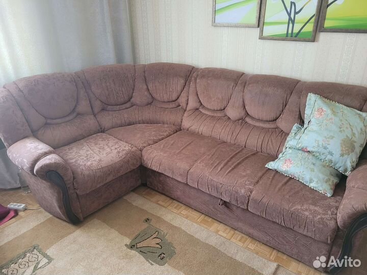 Диваны и кресло бу