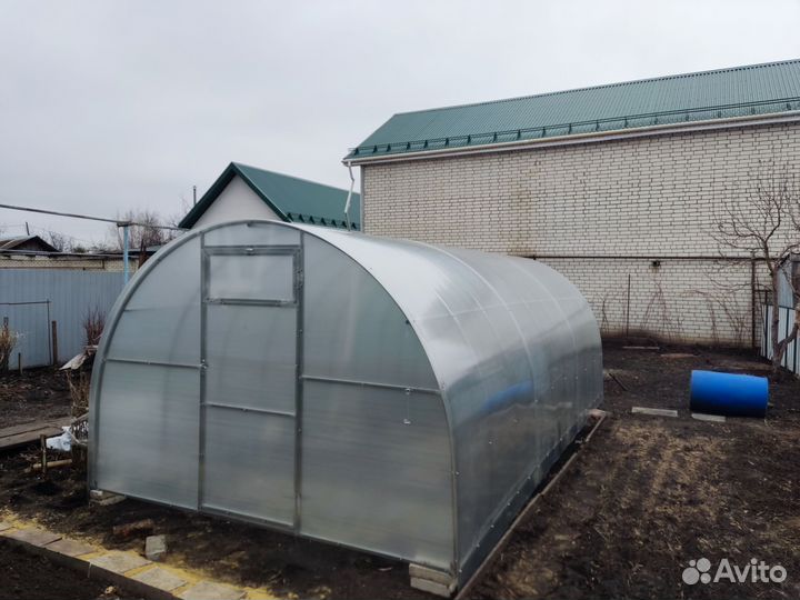 Готовые строения и срубы