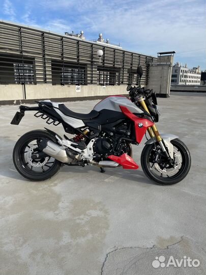 BMW f900r