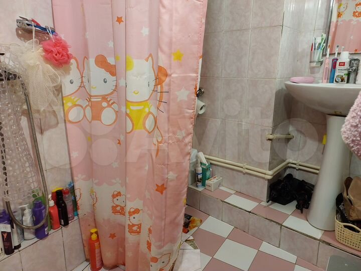 2-к. квартира, 65 м², 2/3 эт.