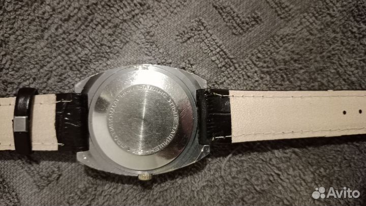 Часы Ракета Бейкер