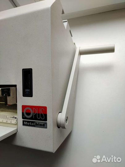 Переплетчик (брашюровщик) opus MB 300 M