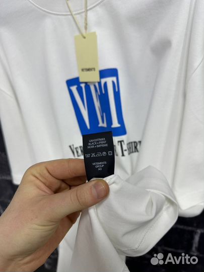 Футболка Vetements