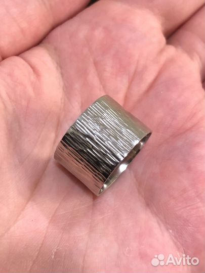 Кольцо серебро женское новое