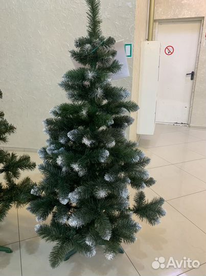 Елка искусственная