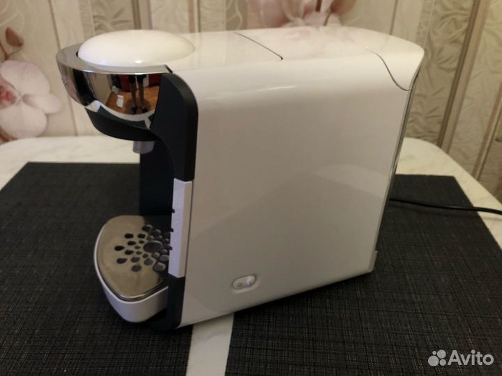 Кофемашина Bosch Tassimo TAS3204