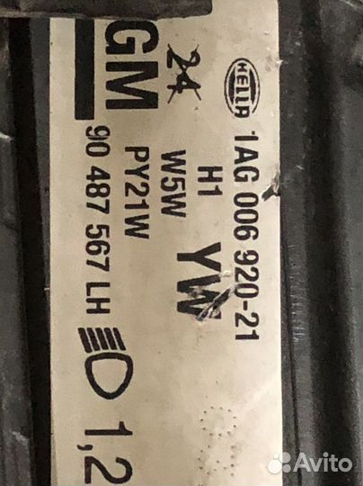 Фара левая; правая Опель Омега Б