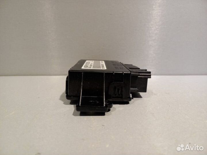 Блок подогрева сидений Chevrolet Cruze хэтчбек