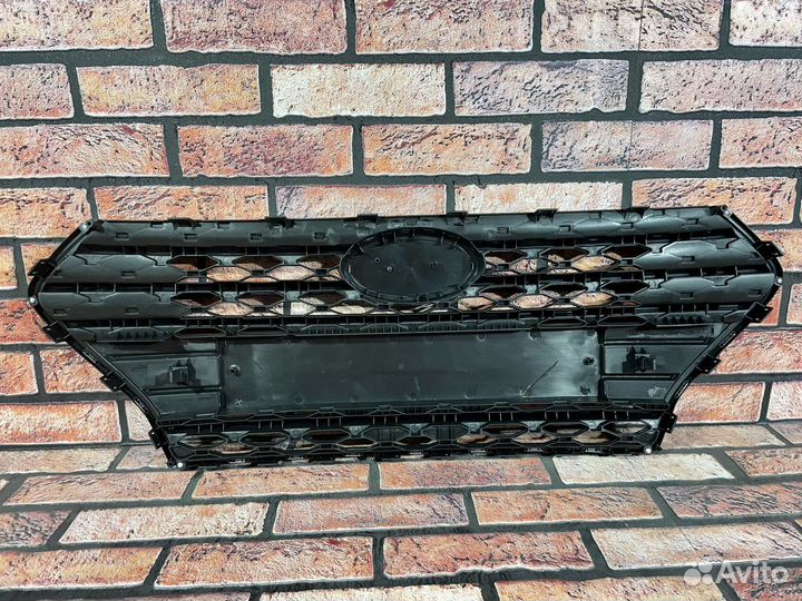 Решётка радиатора на Hyundai Solaris 2 2017-2020г