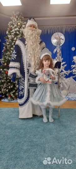Костюм очаровательной снегурочки