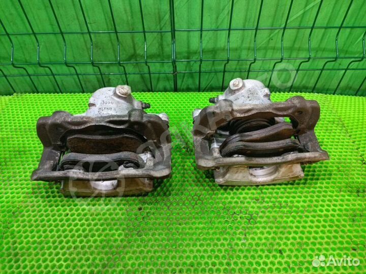 Комплект тормозов передний Mercedes-Benz C W204