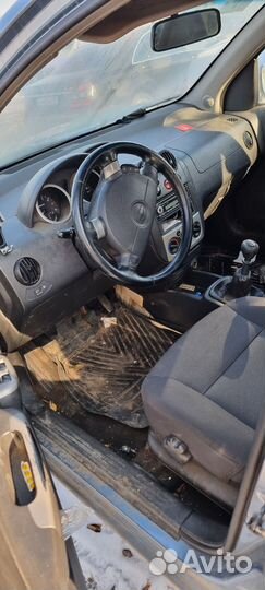 Chevrolet Aveo 1.4 МТ, 2006, битый, 175 000 км