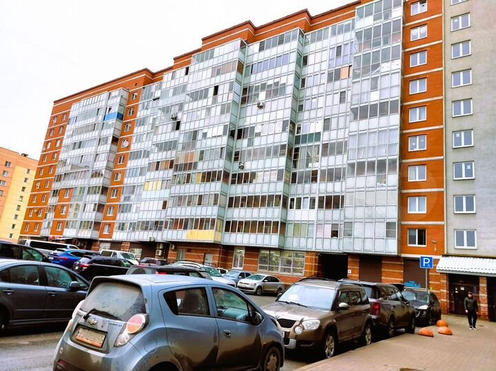 2-к. квартира, 70 м², 7/10 эт.