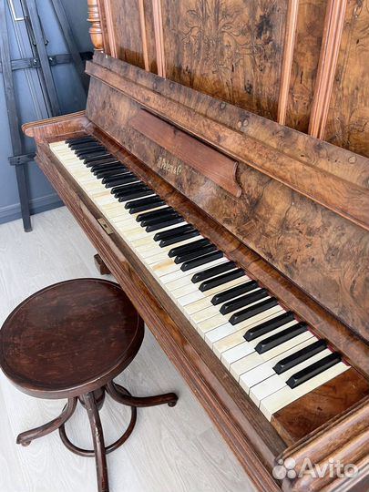 Пианино H.Peters & Co