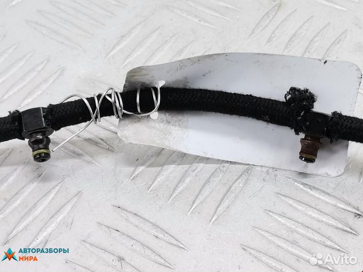 Трубка обратки форсунок Kia Carens 2 2005