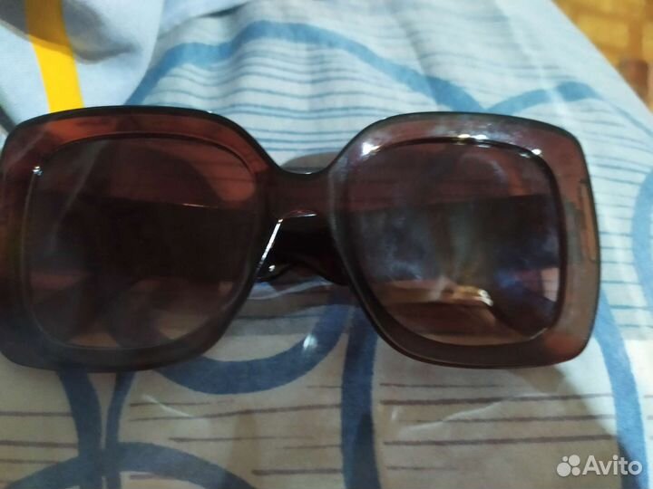 Солнцезащитные очки