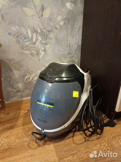 Паровой пылесос Karcher SV7