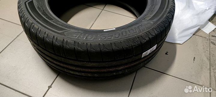 Bridgestone Potenza Sport 235/45 R18 98Y