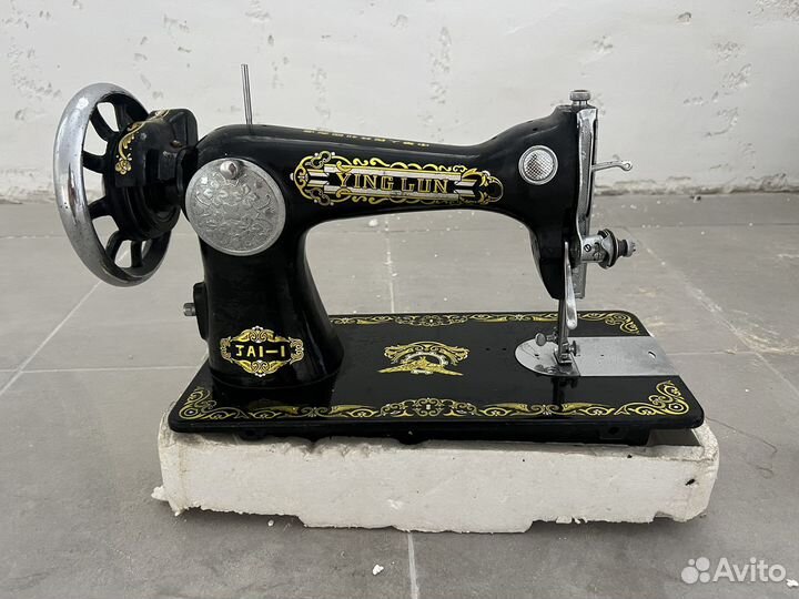 Швейная машинка ying Lun