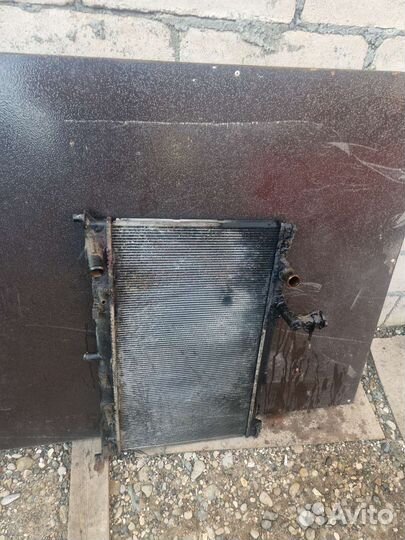 Радиатор охлаждения двигателя мазда 6 gg АКПП
