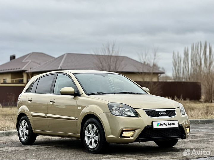 Kia Rio 1.4 AT, 2010, 93 168 км