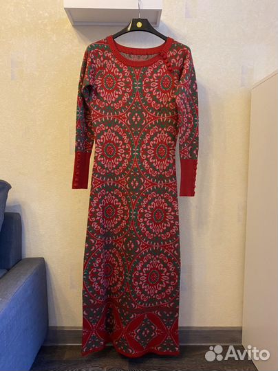 Теплое платье в пол