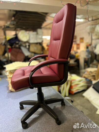 Компьютерное кресло