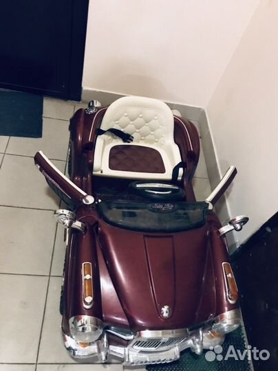 Электромобиль