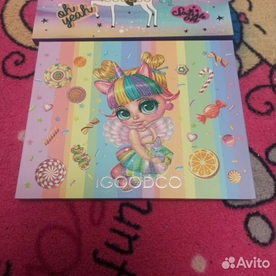 Набор косметики,тени